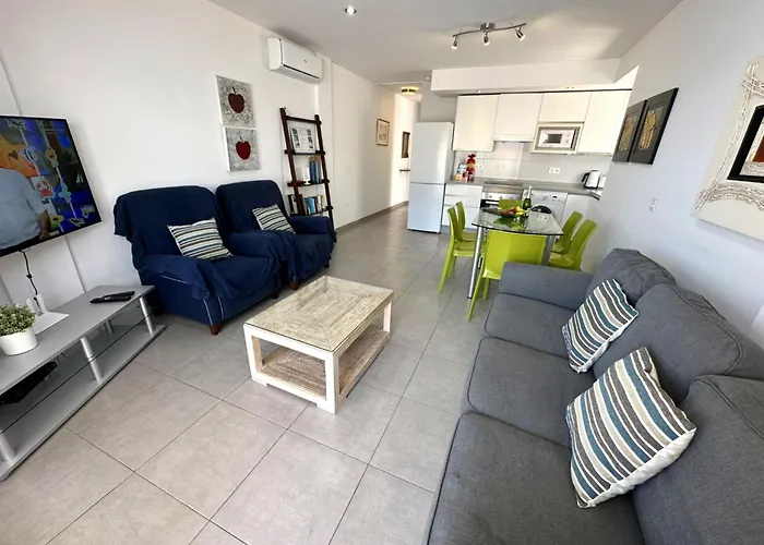 Paradise - Daisy Nerja